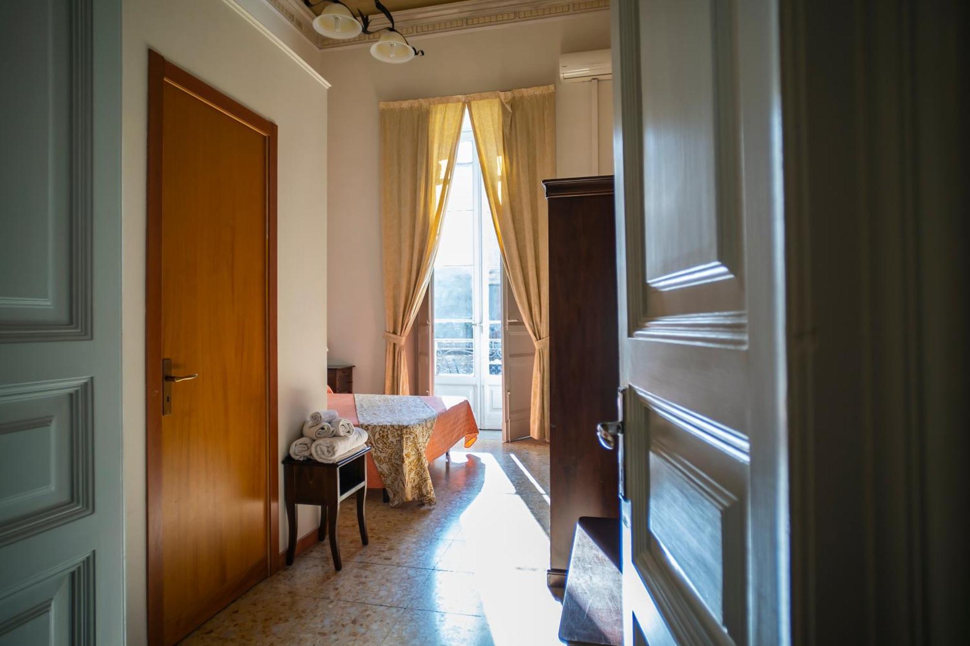 San Demetrio Hotel คาตาเนีย ภายนอก รูปภาพ